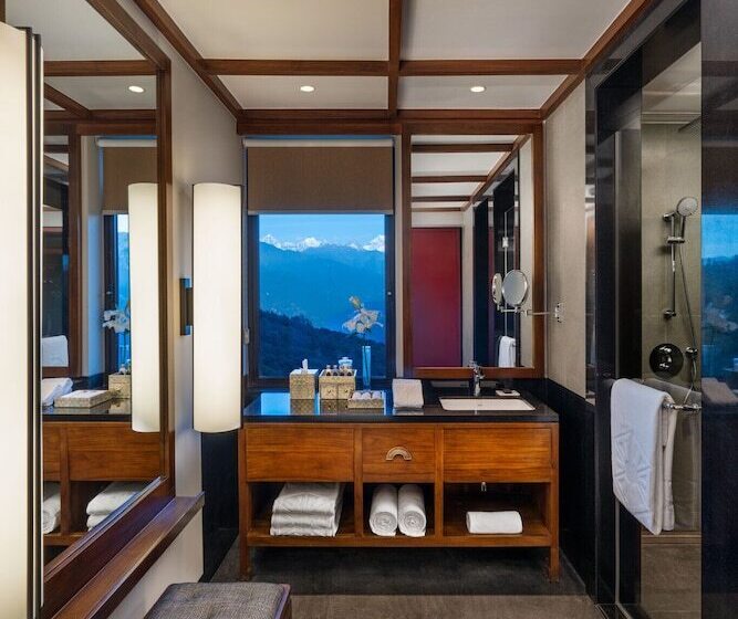 Hotel Taj Guras Kutir Resort & Spa, Gangtok