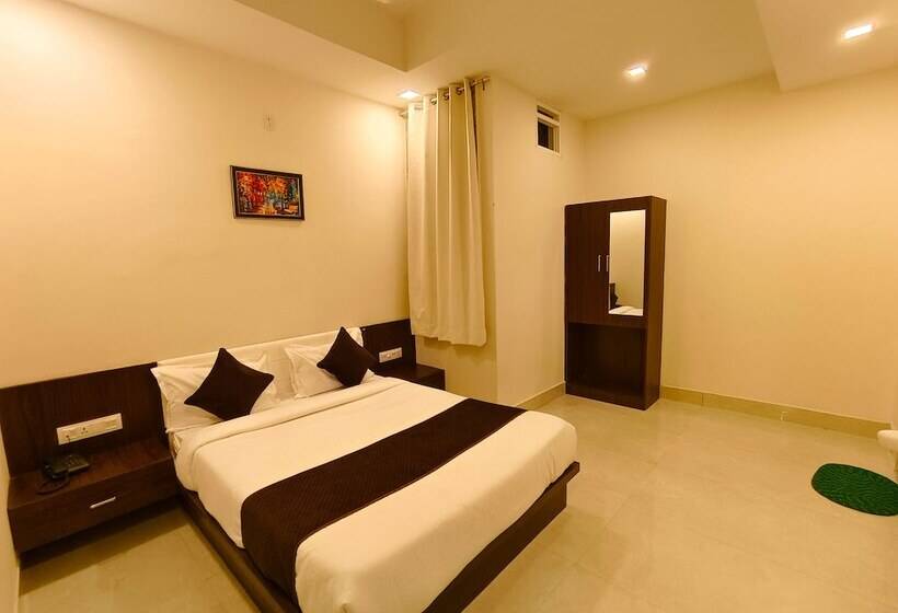 ホテル Veer Palace