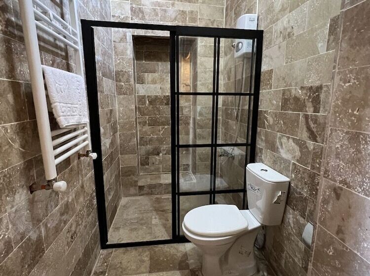 민박 Gökhan Bey Konağı