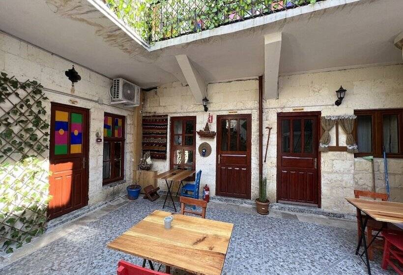 민박 Gökhan Bey Konağı