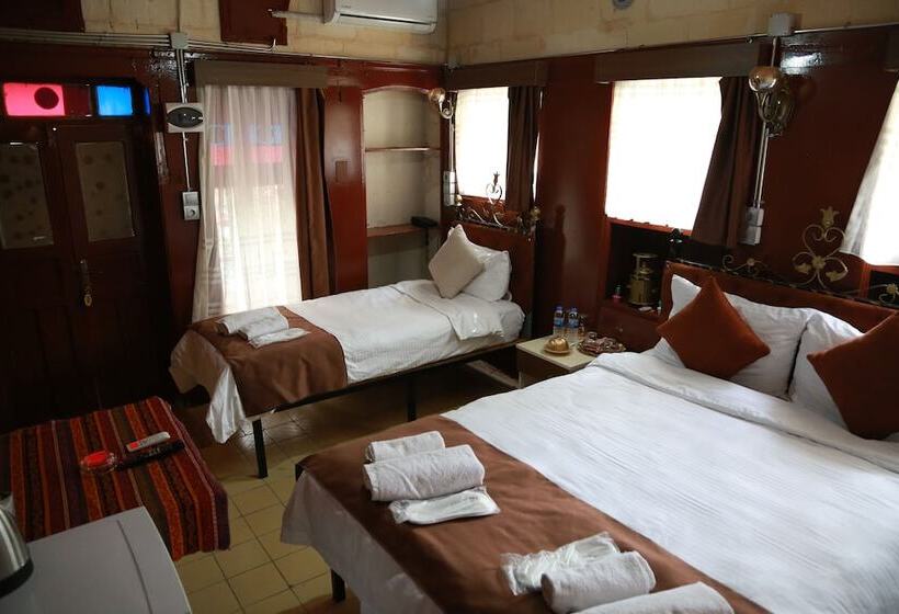 민박 Gökhan Bey Konağı