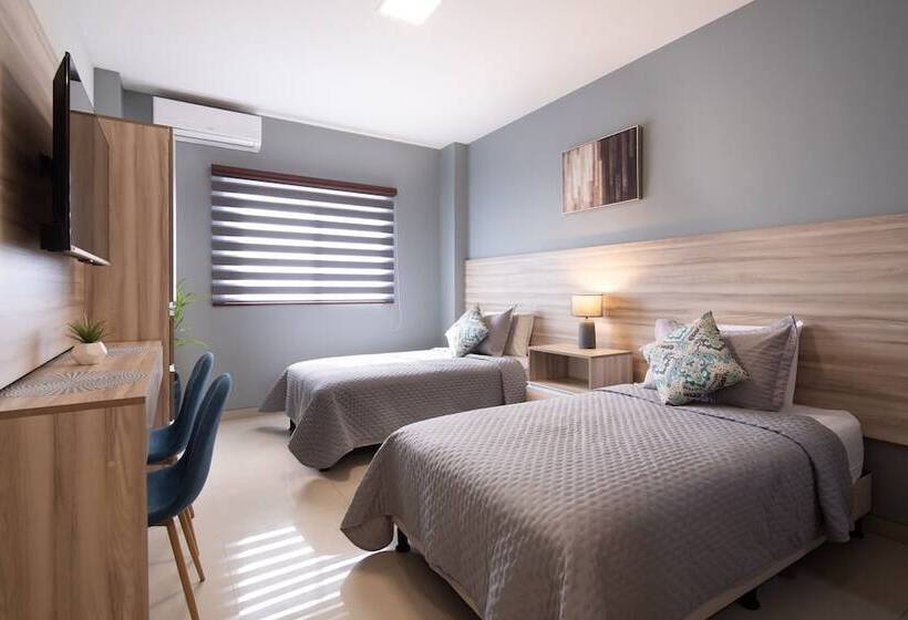 Equipetrol Suites Apart