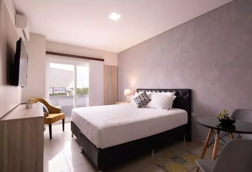 Equipetrol Suites Apart