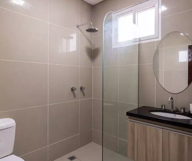 Equipetrol Suites Apart