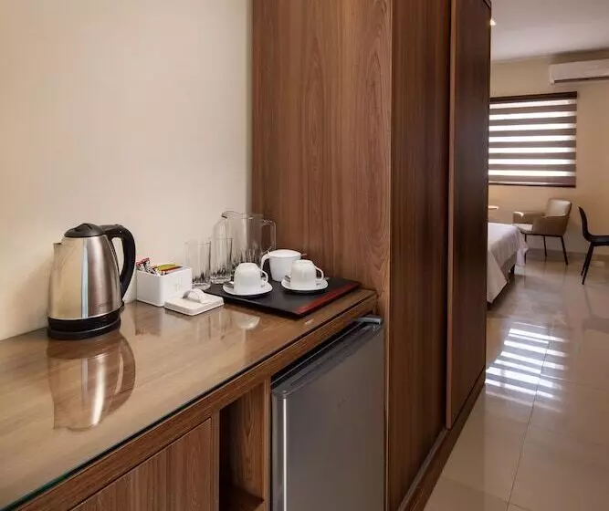 Equipetrol Suites Apart