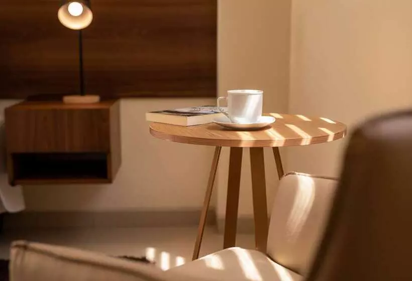 Equipetrol Suites Apart