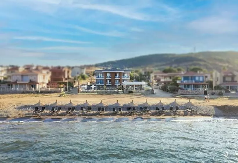 簡易ホテル Leone Cunda Edition Otel