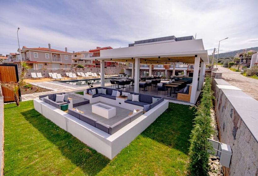 Hostel Leone Cunda Edition Otel