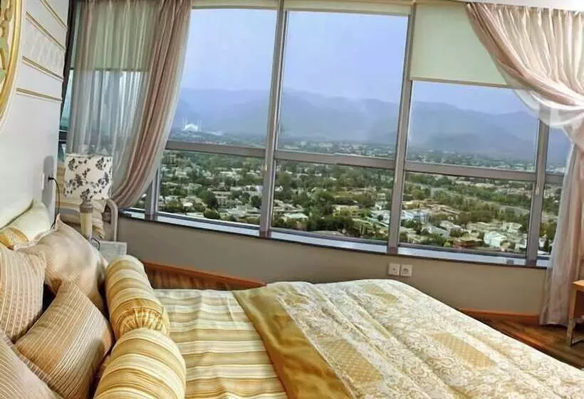هتل Ashhubz Lodges