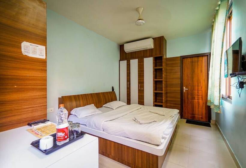 Отель Athiti Inn