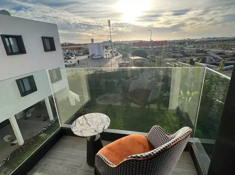 ホテル Ben Batouta   Tanger