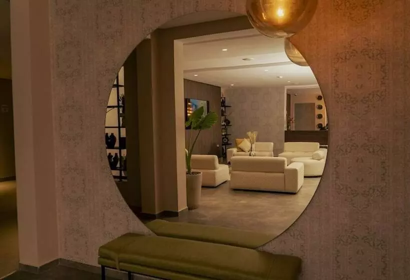 ホテル Ben Batouta   Tanger