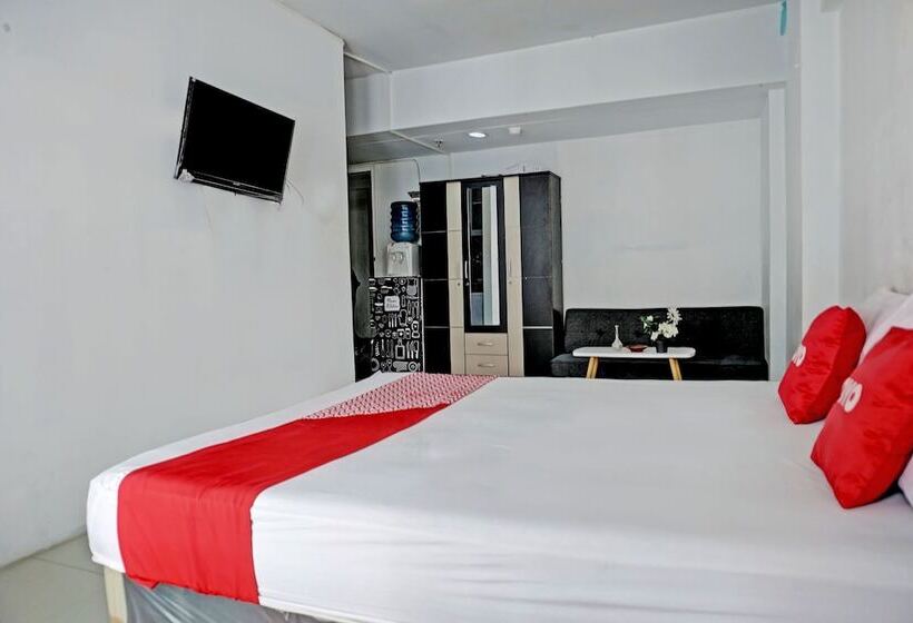 Hotel Collection O 92959 Apartement Sentraland Karawang By At Room