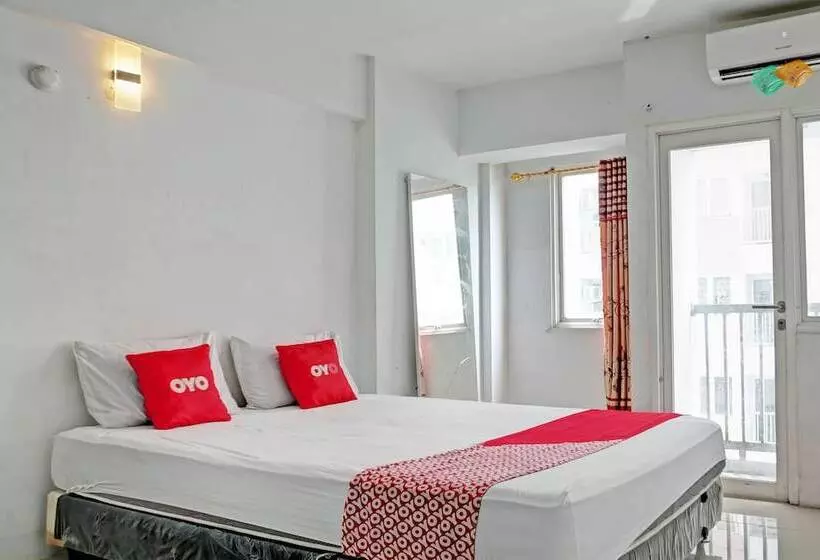 Hotelli Collection O 92959 Apartement Sentraland Karawang By At Room