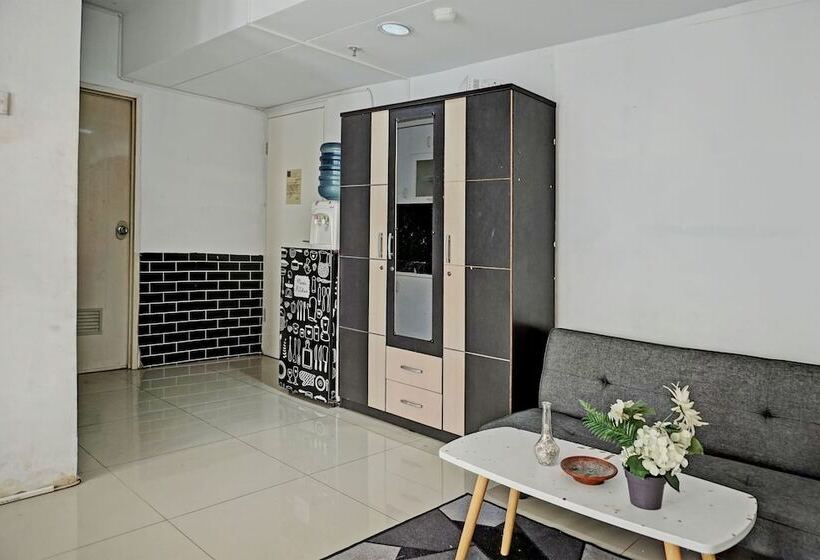 Hotel Collection O 92959 Apartement Sentraland Karawang By At Room