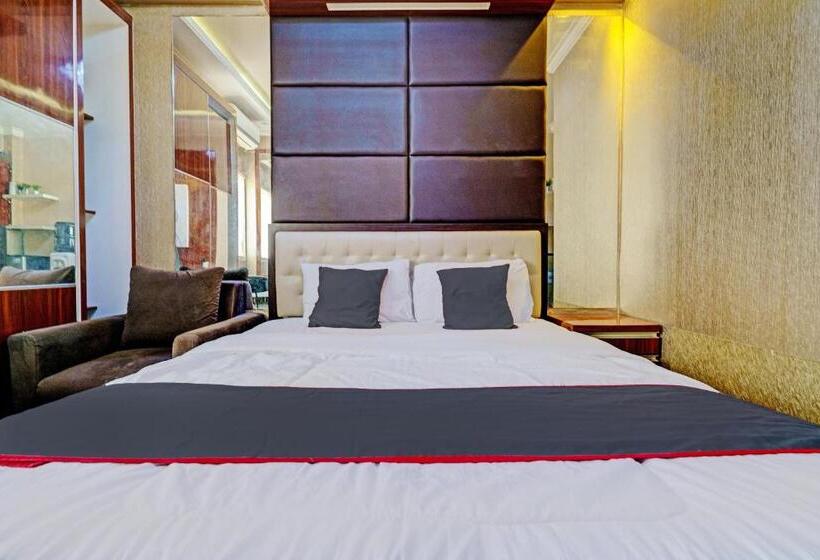 فندق Collection O 93070 Apartemen The Suite Metro By Sultan Property Ii