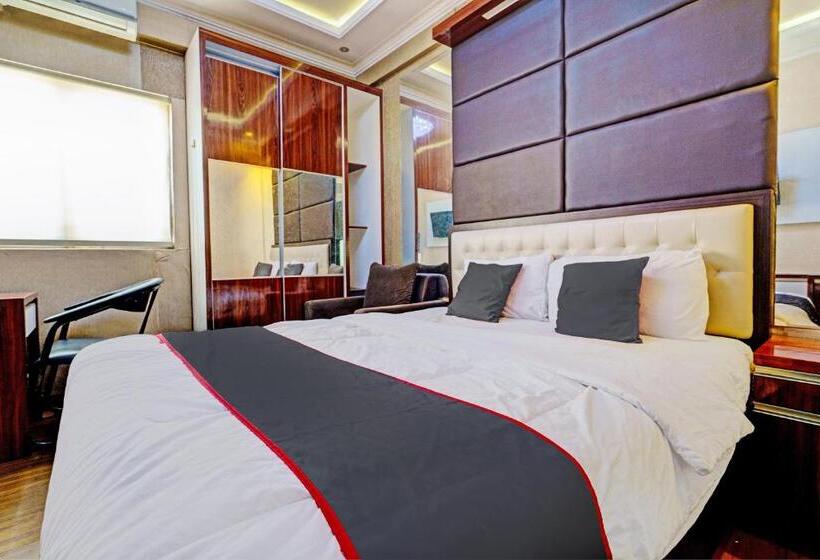 فندق Collection O 93070 Apartemen The Suite Metro By Sultan Property Ii
