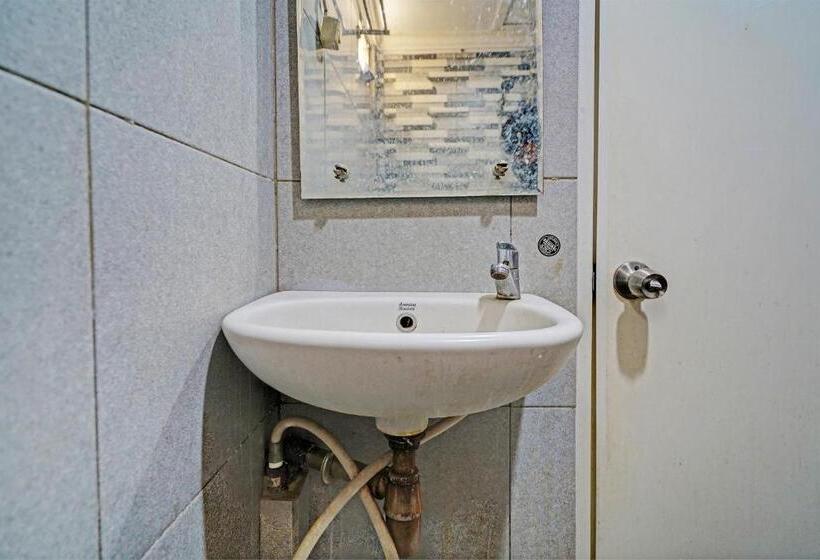 فندق Collection O 93070 Apartemen The Suite Metro By Sultan Property Ii