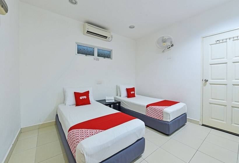 Hotel Eleven Inn By Oyo