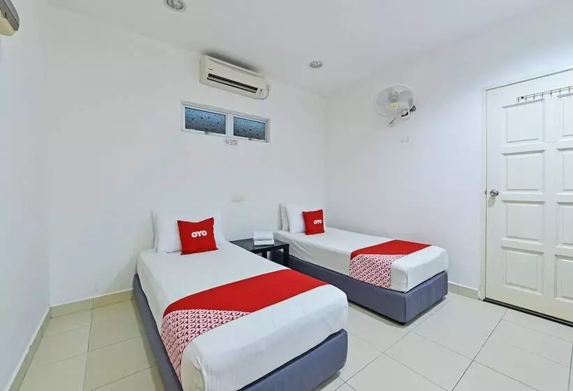 Hotelli Eleven Inn By Oyo