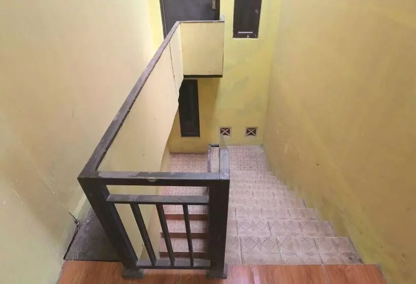 Hotelli Kost Dison By Oyo