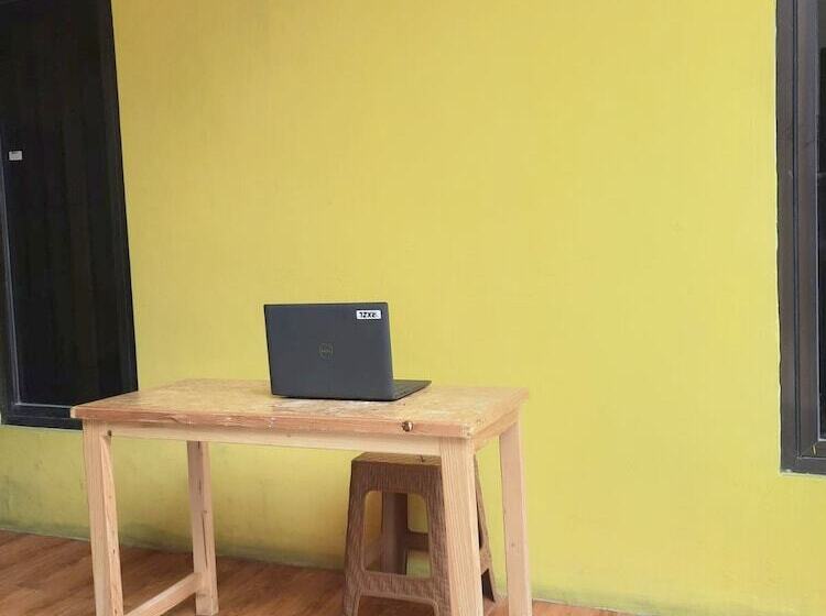 Hotel Kost Dison By Oyo