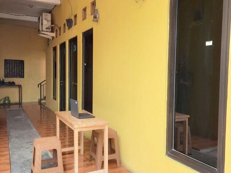 Hotel Kost Dison By Oyo