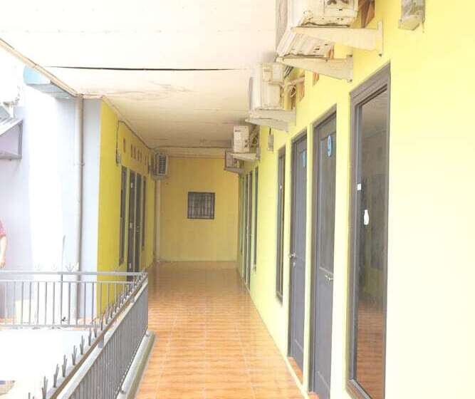 Hotel Kost Dison By Oyo