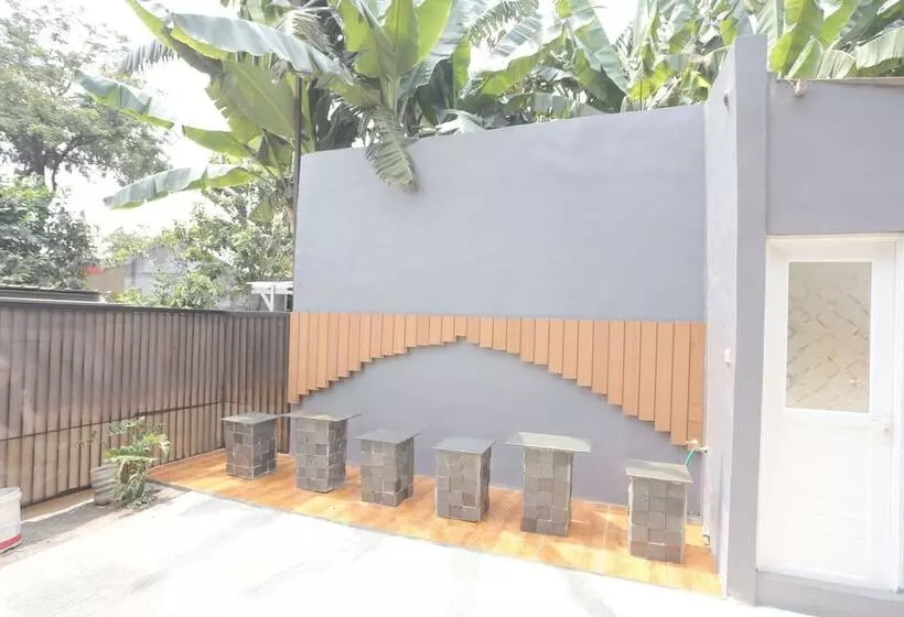 Hotelli Kost Dison By Oyo