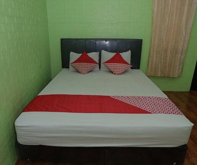 Hotel Kost Dison By Oyo