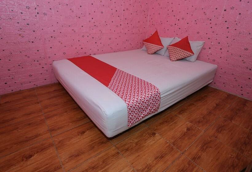 Hotel Kost Dison By Oyo