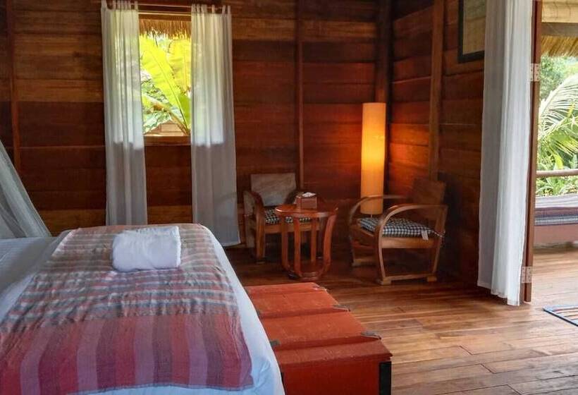 ホテル Naga Lodge