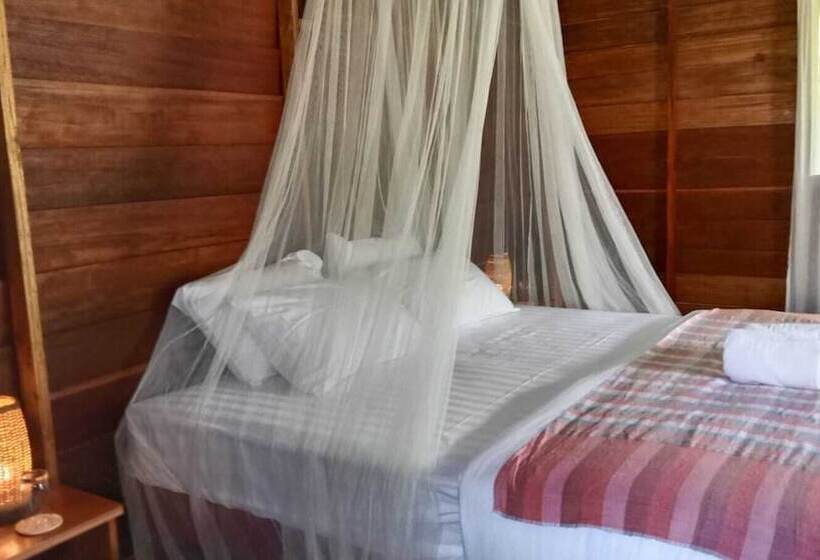 ホテル Naga Lodge