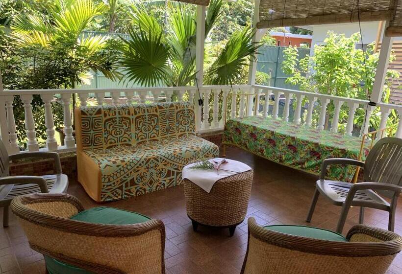 هتل Pare Lodge Tahiti