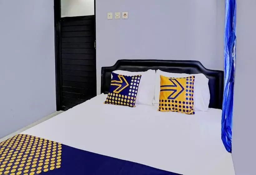 ホテル Spot On 92353 Purnama Syariah Guest House