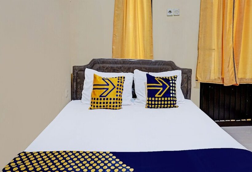 בית מלון כפרי Spot On 92353 Purnama Syariah Guest House