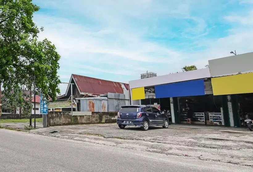 Hotelli Spot On 92498 Fanni Homestay