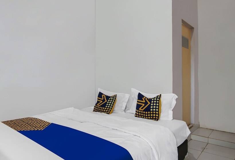 هتل Spot On 92498 Fanni Homestay