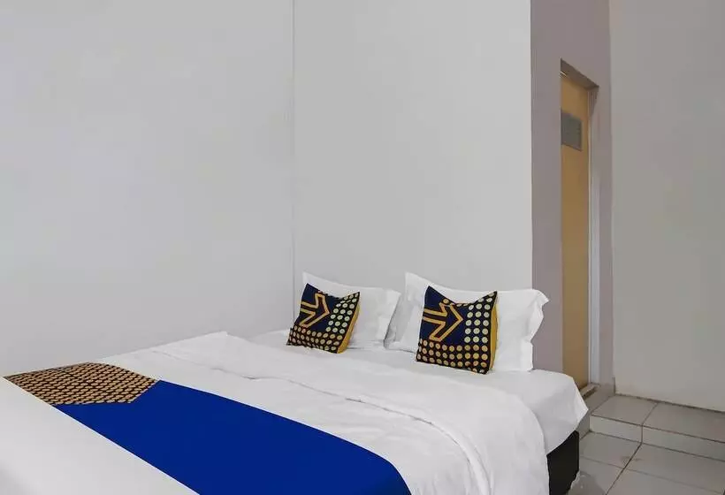 Hotelli Spot On 92498 Fanni Homestay