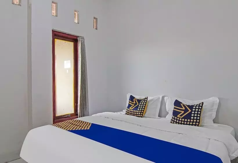 Hotelli Spot On 92498 Fanni Homestay