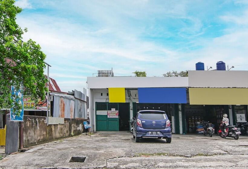 هتل Spot On 92498 Fanni Homestay