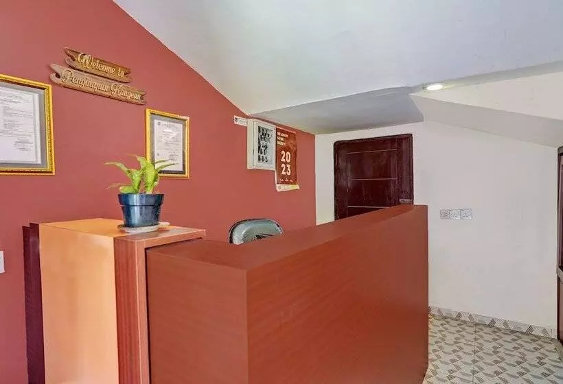 Hotelli Spot On 92527 Penginapan Kangean Syariahneartaman Merdeka Kalianget