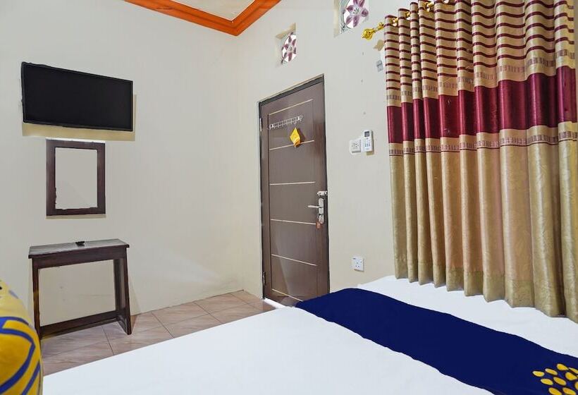 Hotel Spot On 92527 Penginapan Kangean Syariahneartaman Merdeka Kalianget