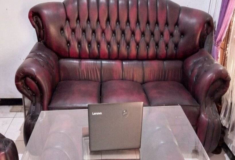 Hôtel Spot On 92743 Kost Elisabeth Syariah