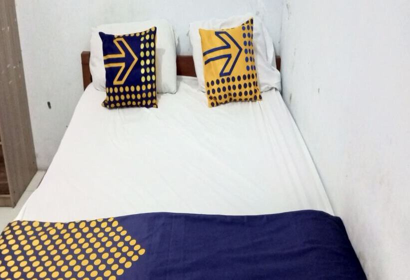 Hôtel Spot On 92743 Kost Elisabeth Syariah