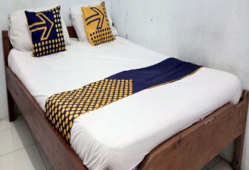 Hôtel Spot On 92743 Kost Elisabeth Syariah