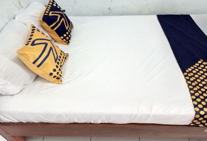 Hôtel Spot On 92743 Kost Elisabeth Syariah