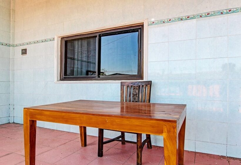 בית מלון כפרי Spot On 92760 Global Media Homestay Syariah