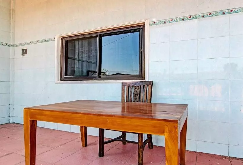 ホテル Spot On 92760 Global Media Homestay Syariah