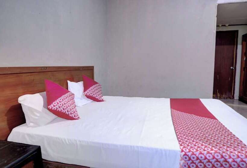 בית מלון כפרי Tepian Batang Hari By Oyo